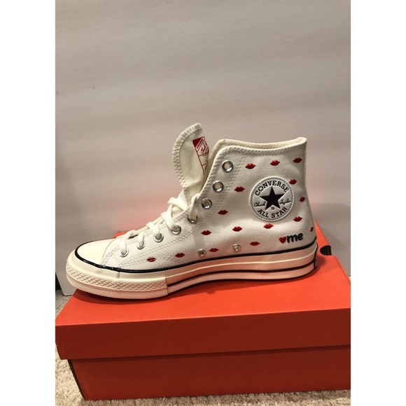 Converse hi top Crafted with love Valentines Day limited edition sneakers - Picture 9 of 14